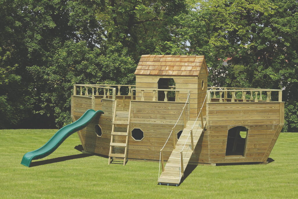Medium Ark - wooden playground